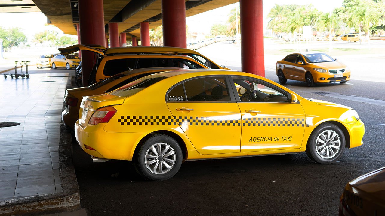 havana airport taxis